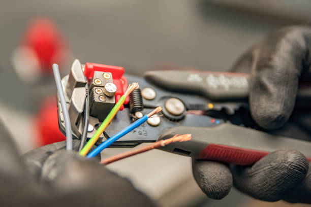Best Affordable Emergency Electrician  in Lovettsville, VA